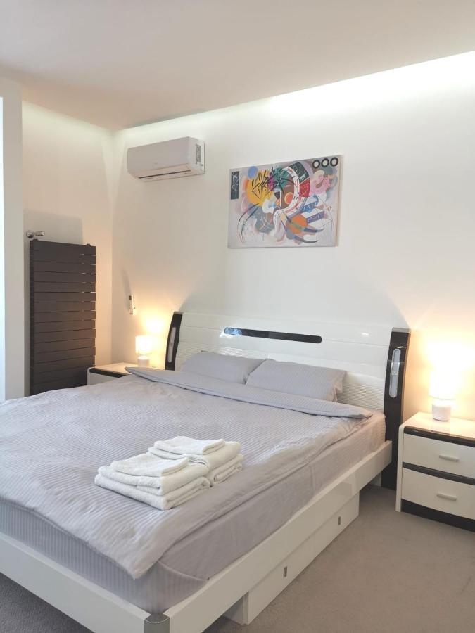 Stylish Riverside Apartments In Riviera Complex Mykolajiv Buitenkant foto
